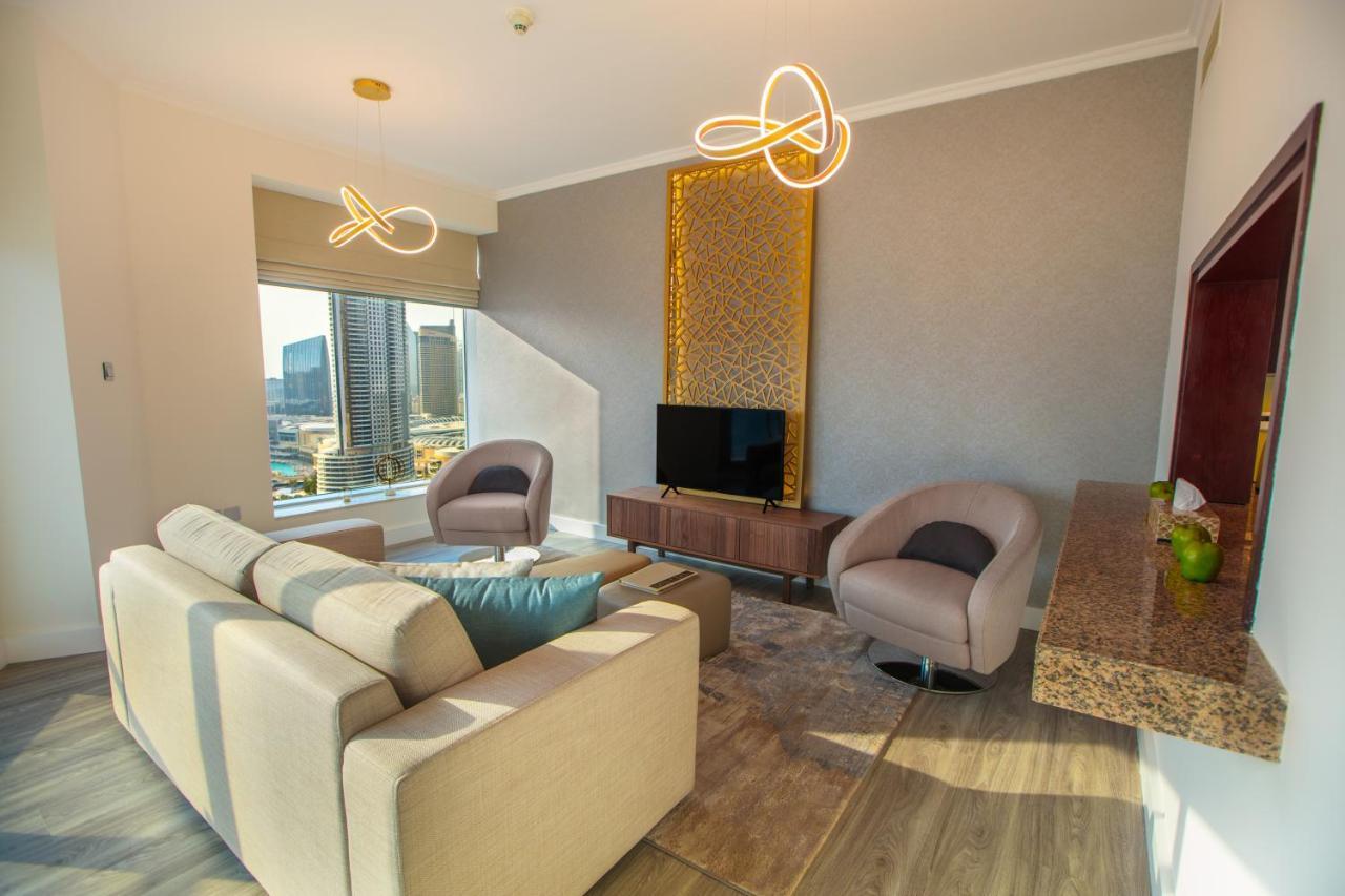 Appartamento Boutique Living - Burj Views Downtown Dubai Esterno foto